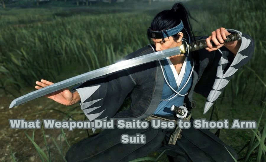 what weapon did Saito use to shoot arm suit